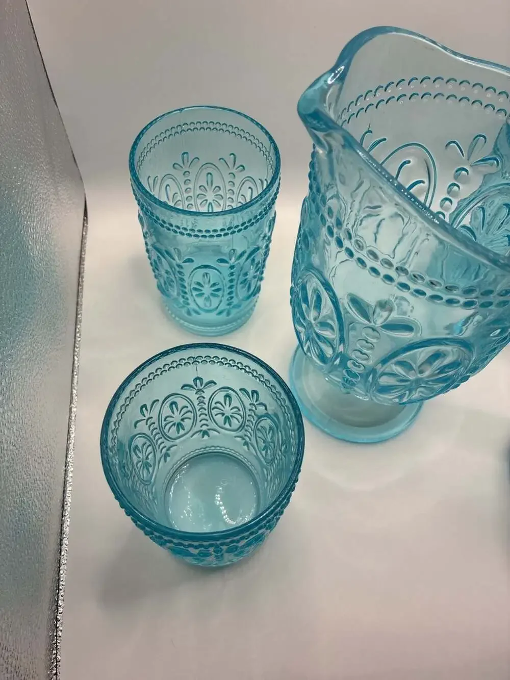 Vintage-Inspired Embossed Light Blue Glass Pitcher And 4 Tumbler Drinking Glasse